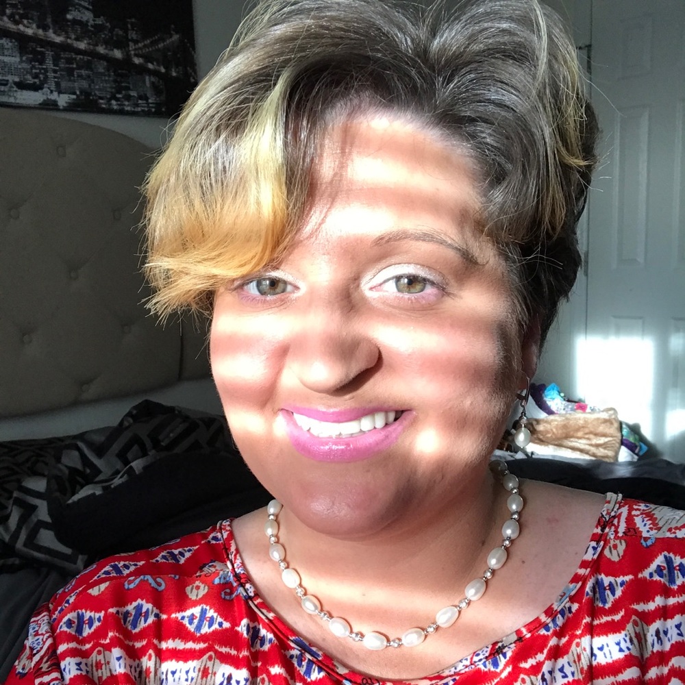 Meet your Posher, Tonya